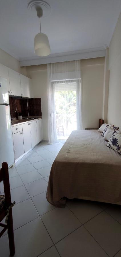 Nearby The Sea Apartment Asproválta Ngoại thất bức ảnh